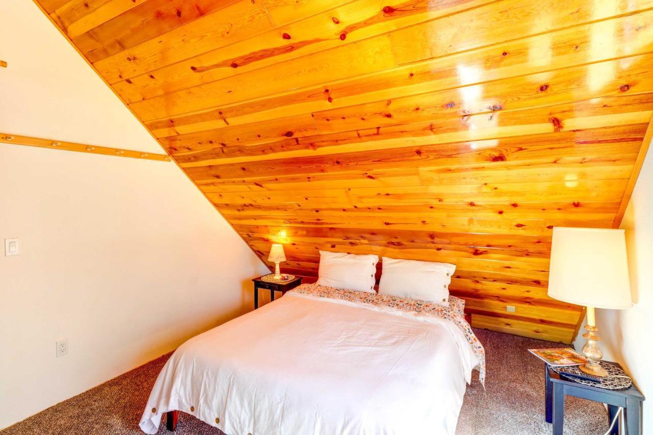 Lakeside Cabin Rental With Hot Tub - Close To Hiking Pinetop-Lakeside Exterior photo